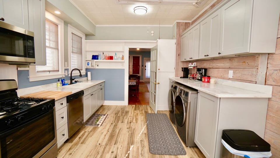 Spacious New Kitchen with New Appliances and New Cabinets