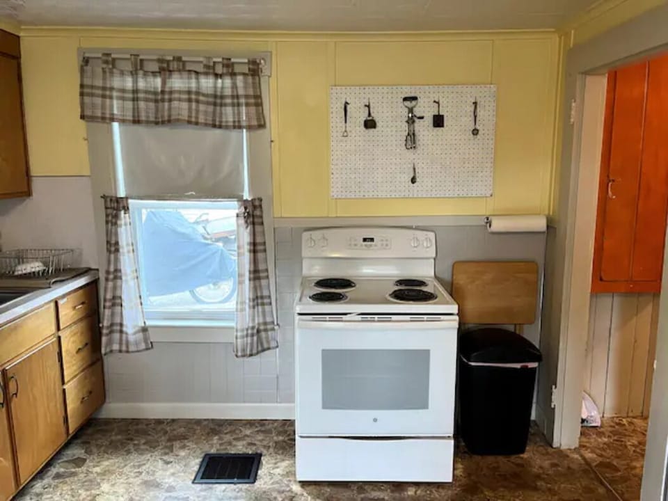 Oven