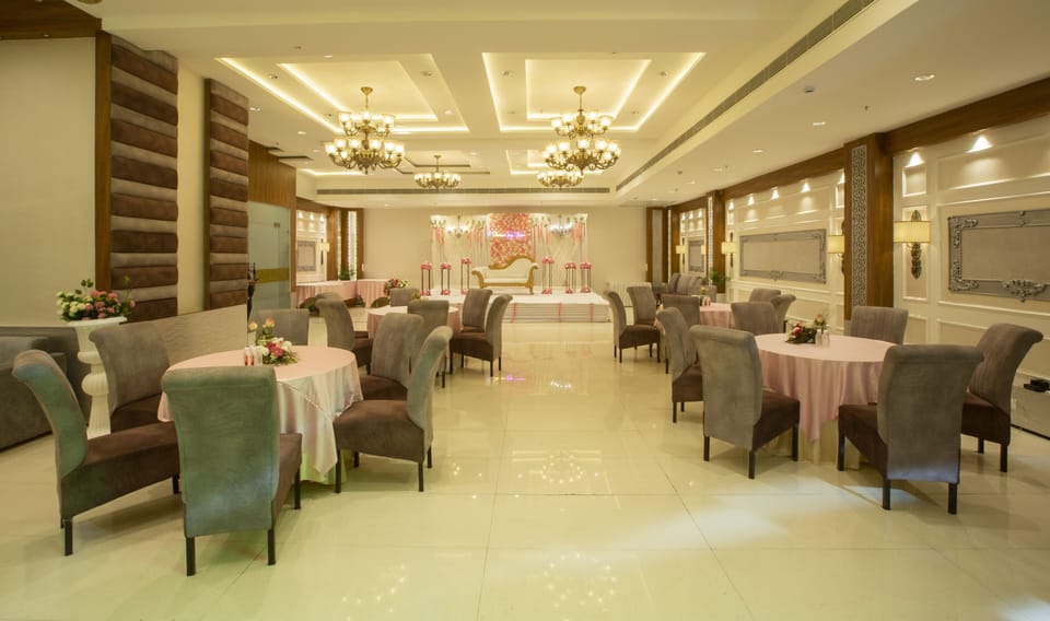 Hotel Sakura by Maps, GURGAON Hotel in Gurugram