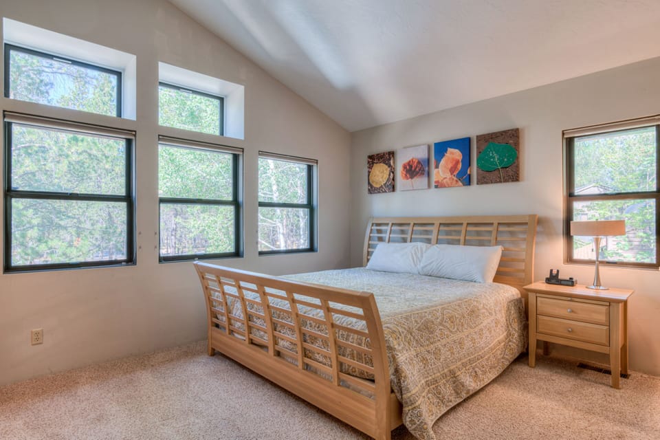 Bedroom #4. King bed.