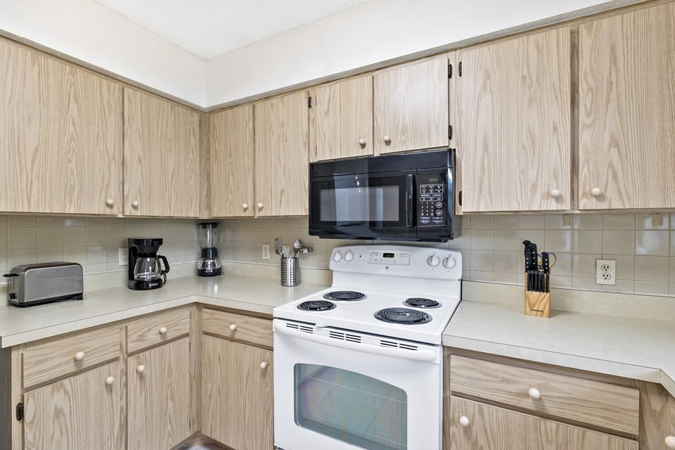 Fully stocked Kitchen
