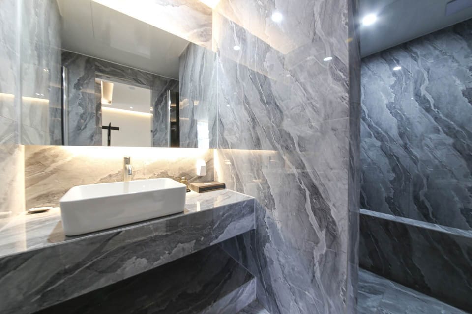 Premium Suite (Pets Not Allowed, Breakfast available Tuesday-Sunday, 7:00 AM-9:00 AM) | Bathroom | Shower, free toiletries, hair dryer, bathrobes