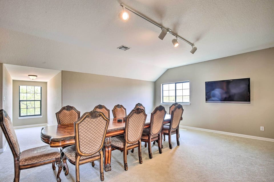 Meeting Room | Smart TV