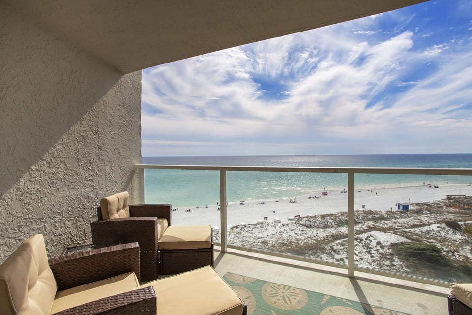 Beachside Towers II 4282 Balcony