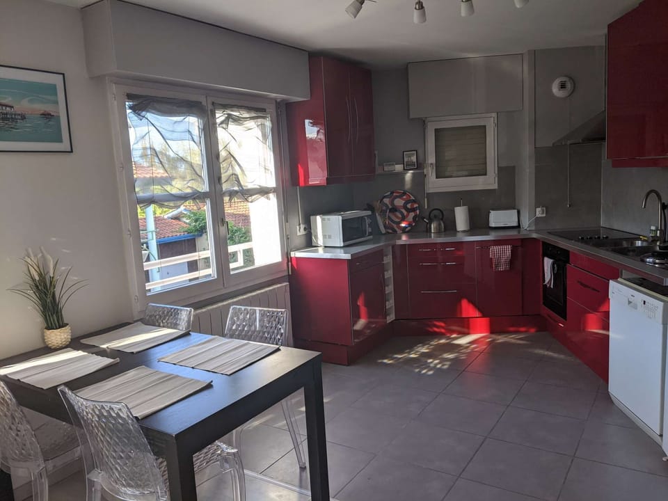 Kitchen + Dining area