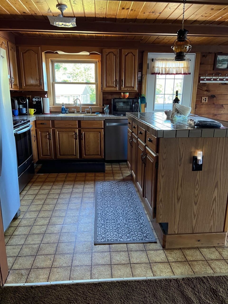 Main floor kitchen
