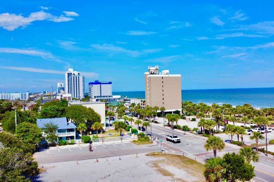 Aerial view of Ocean Blvd from exterior of house