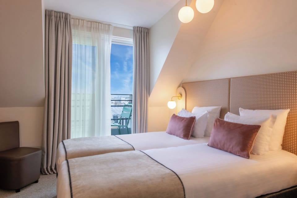 Double or Twin Room, Balcony | Premium bedding, minibar, in-room safe, individually decorated