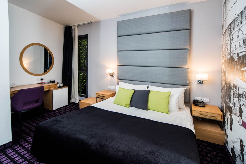 Standard Room | Minibar, in-room safe, free WiFi