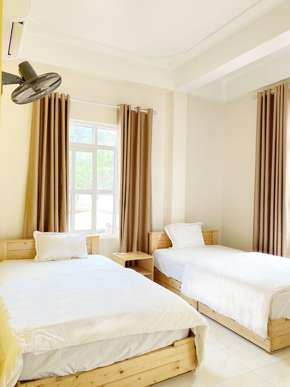 Deluxe Double or Twin Room | Desk, soundproofing, WiFi (free)