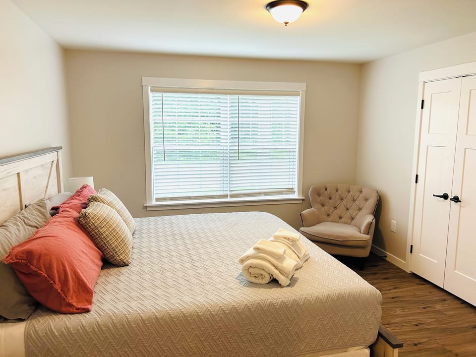Spacious primary bedroom with private bathroom 