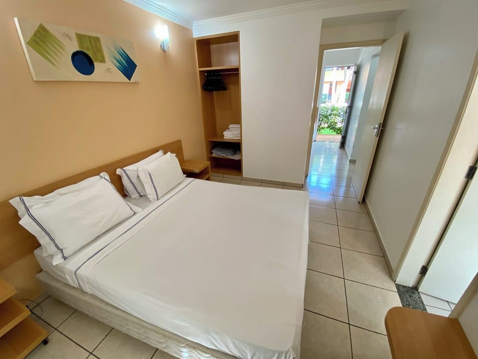 Comfort Room | Bed sheets