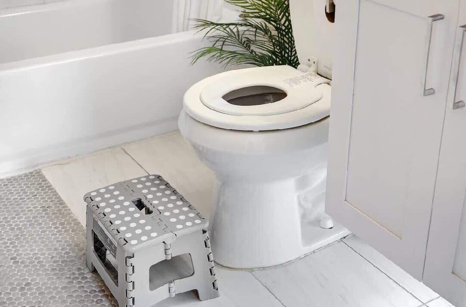 We are toddler friendly- a small stool + toddler toilet seat are available for your little. We care about any maintenance issues you may experience during your stay. Please feel free to contact us anytime. 

“Well maintained interior.” -Krishnaprasad