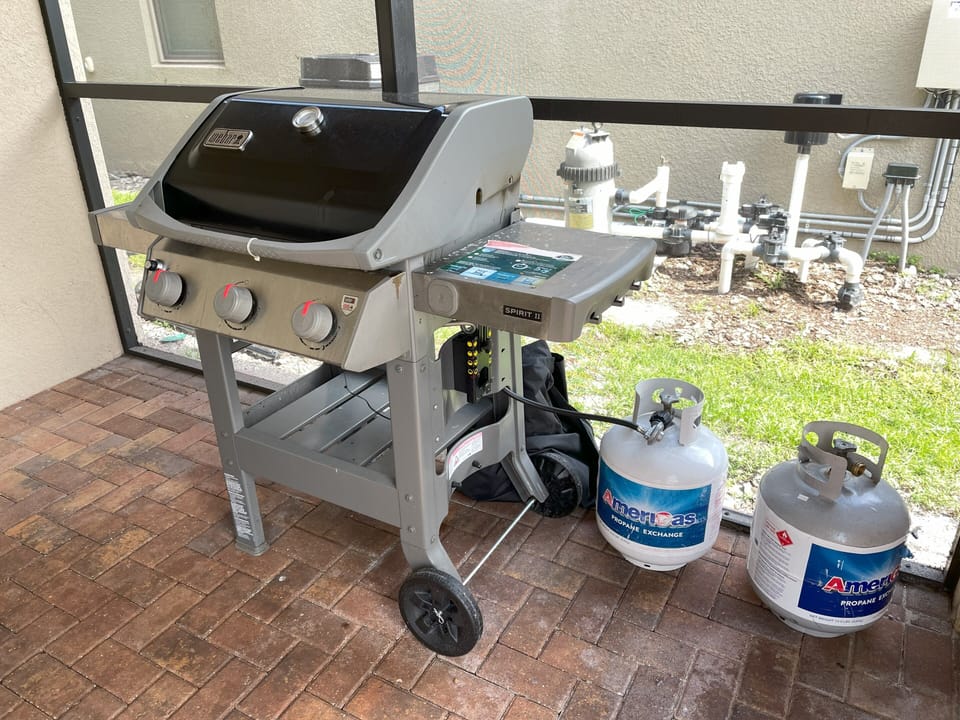 Grill master ready! Comes complete with propane and all the essential grilling utensils. Let the cookout begin!
