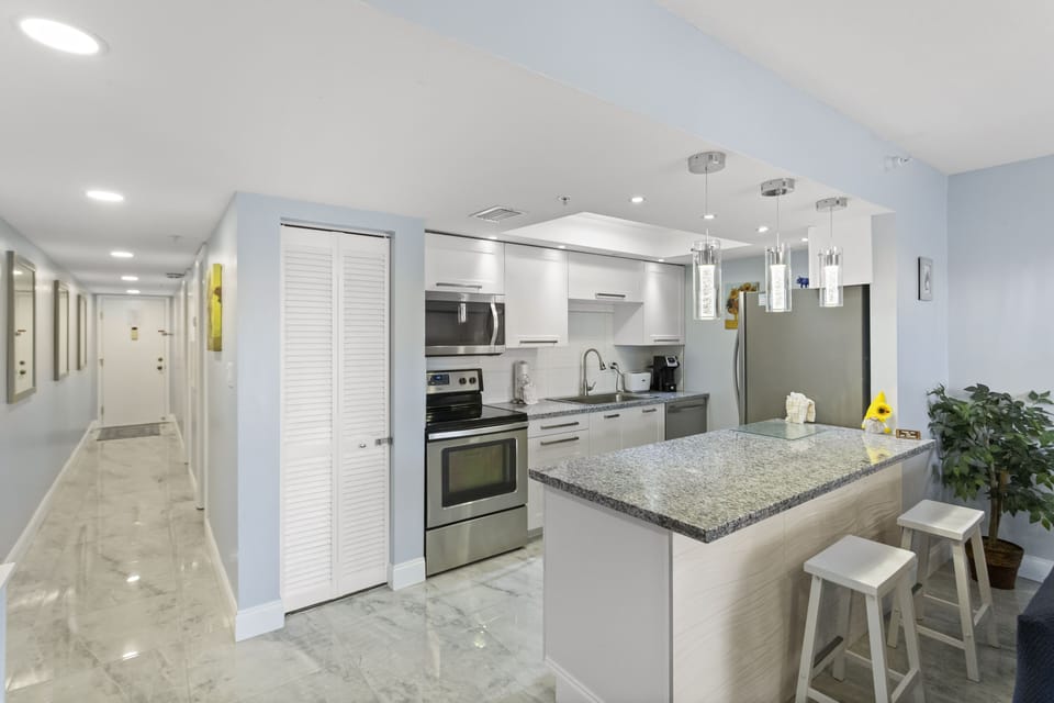 Breakfast Bar