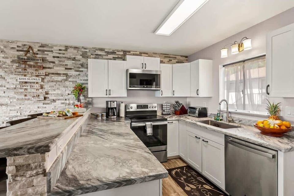 Gourmet Kitchen