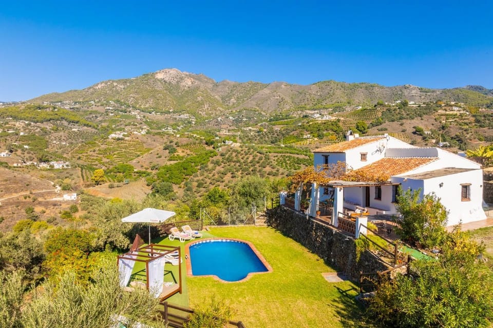 Beautiful villa with private pool and terrace with views