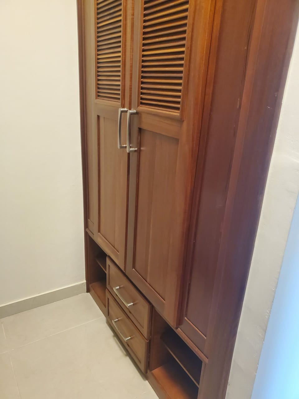 walk in closet 