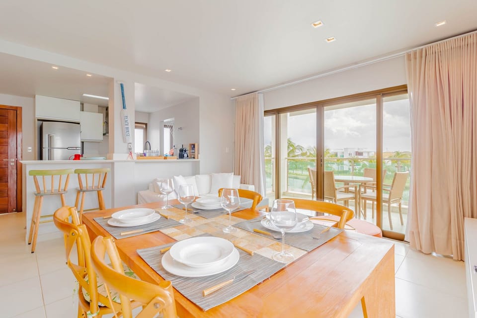 Apartment | Dining