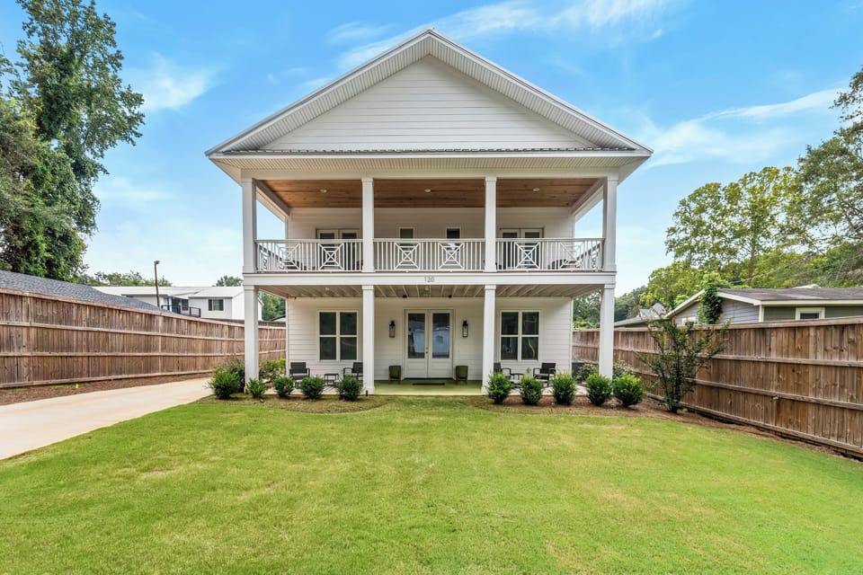 Grand front of house