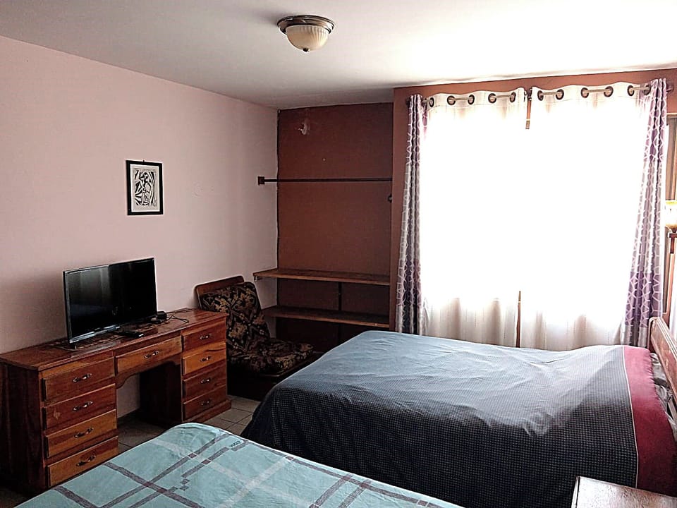 Classic Twin Room | Free WiFi, bed sheets