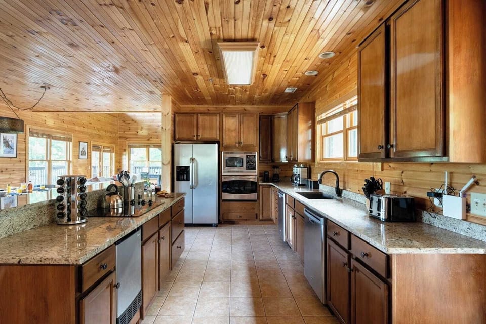 House (Multiple Bedrooms) | Interior