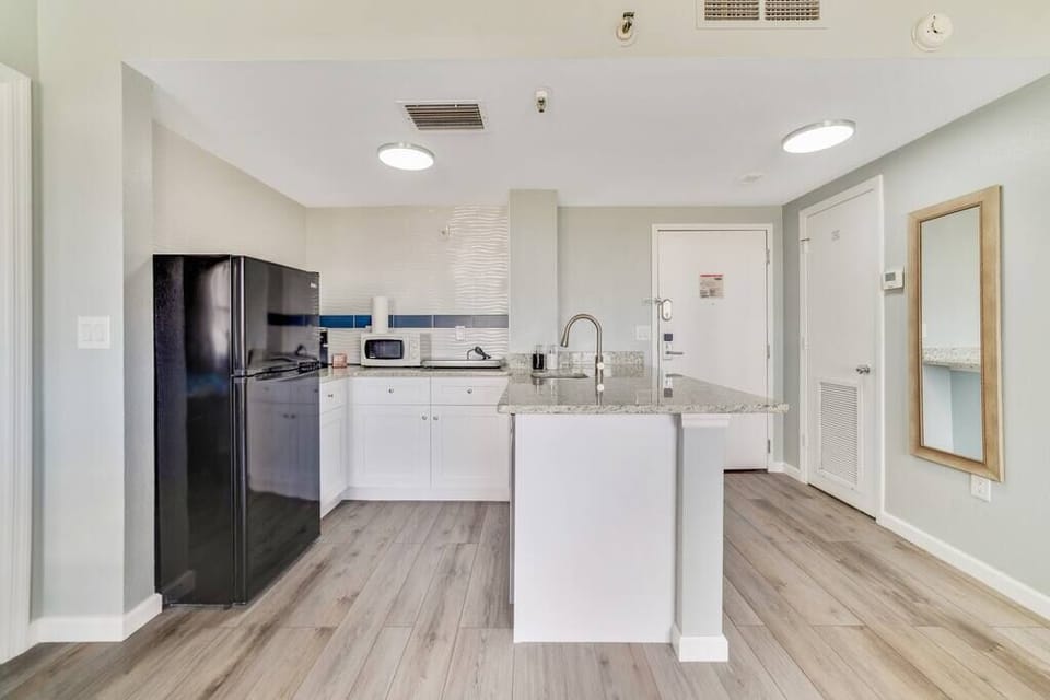 Kitchen area (1)