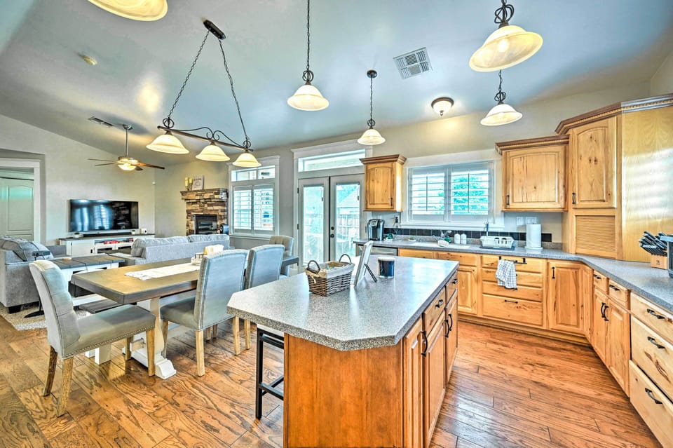 Kitchen | Pots & Pans | Cooking Utensils | Spices | Toaster Oven