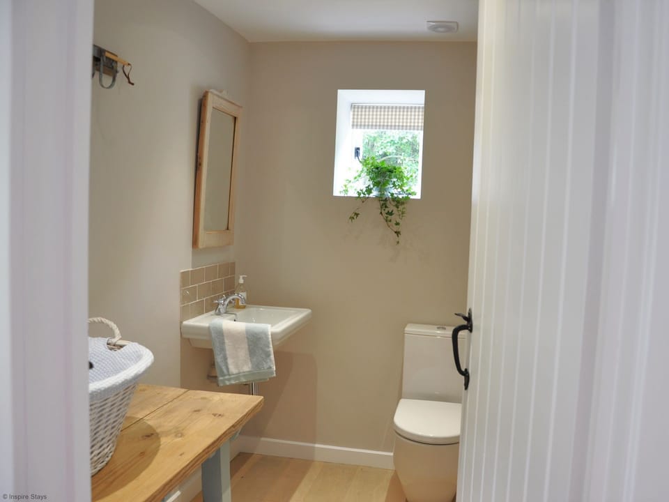 The bootroom and WC