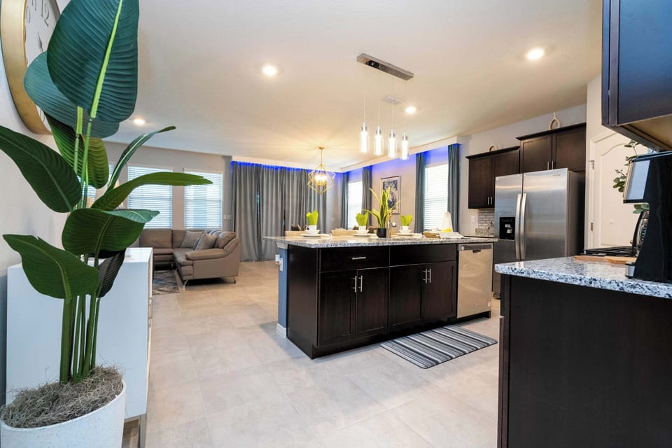 Apartment | Private kitchen | Full-size fridge, microwave, oven, stovetop