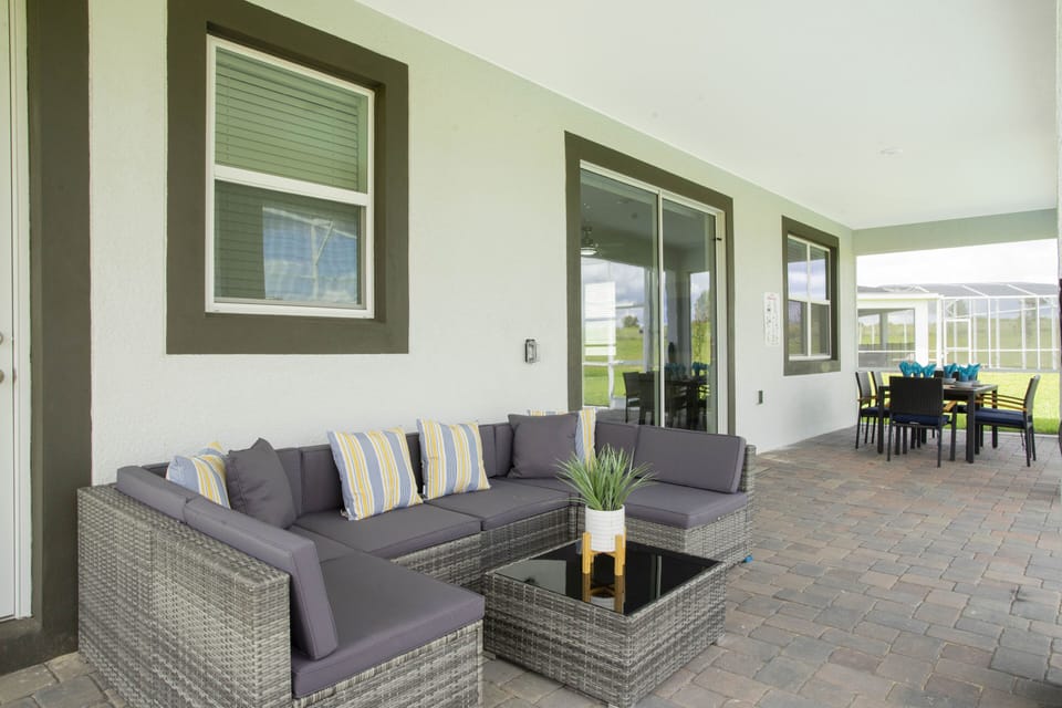 House | Terrace/patio