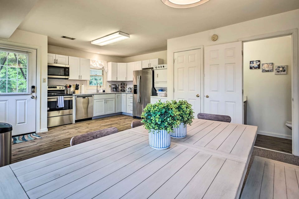 Dining Area | 1st Floor | Dishware & Flatware