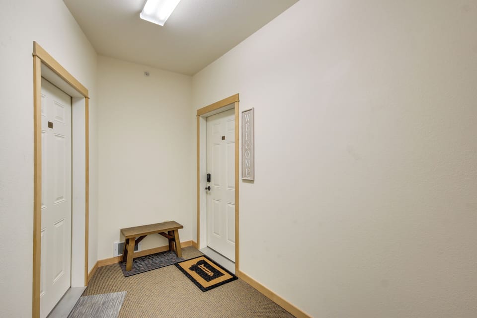 Home Entryway | 2nd-Floor Unit