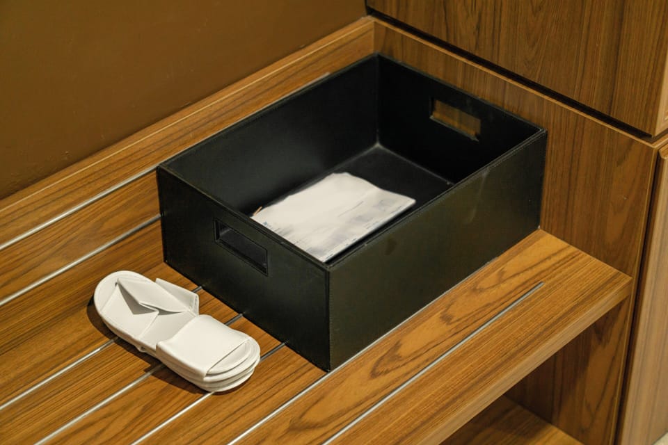 Minibar, in-room safe, desk, blackout drapes