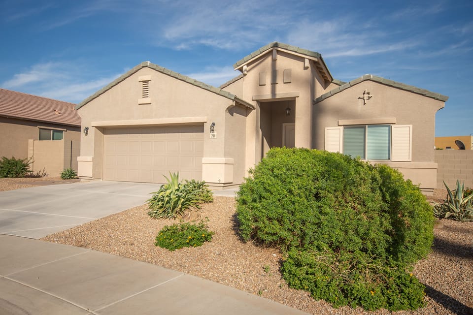Front view 2018 home on a cul-de-sac
