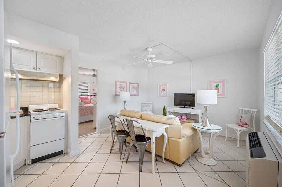 Extra seating with bar stools