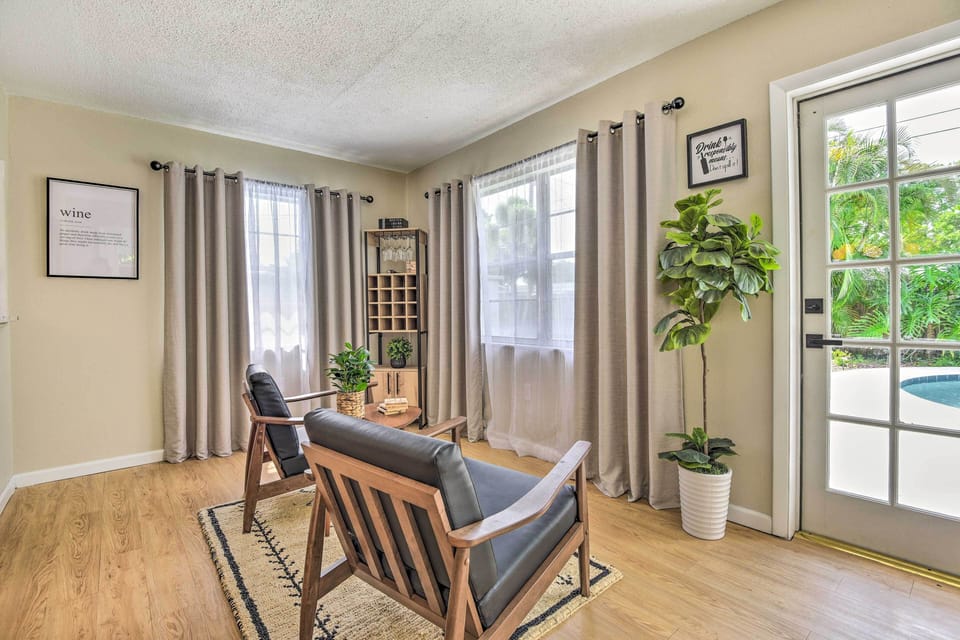Sitting Area