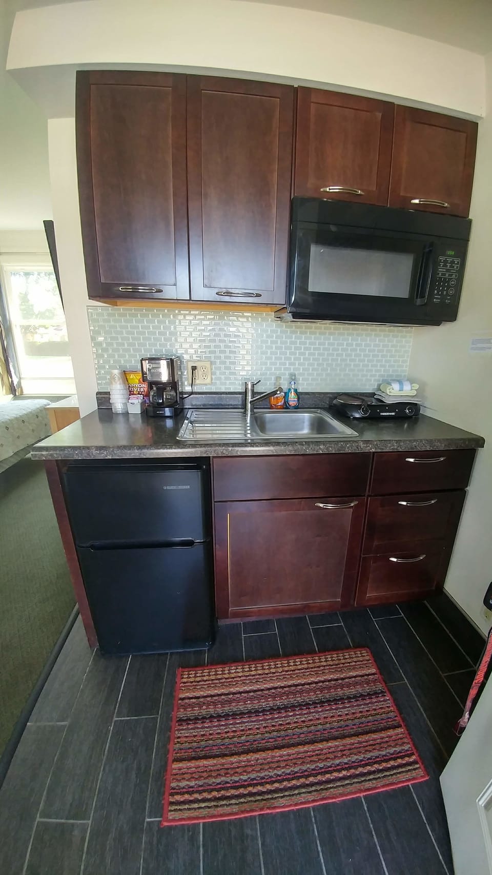 Standard Double Room, 2 Double Beds, Kitchenette, Courtyard Area | Private kitchenette | Fridge, microwave, coffee/tea maker, toaster