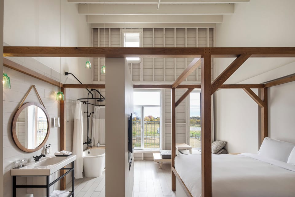 Superior Queen with View, Clos Building | Premium bedding, down comforters, in-room safe, desk