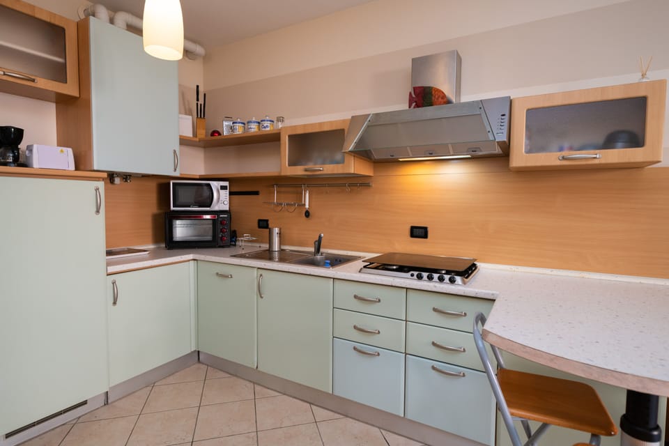 Apartment | Private kitchen | Fridge, microwave, oven, dishwasher