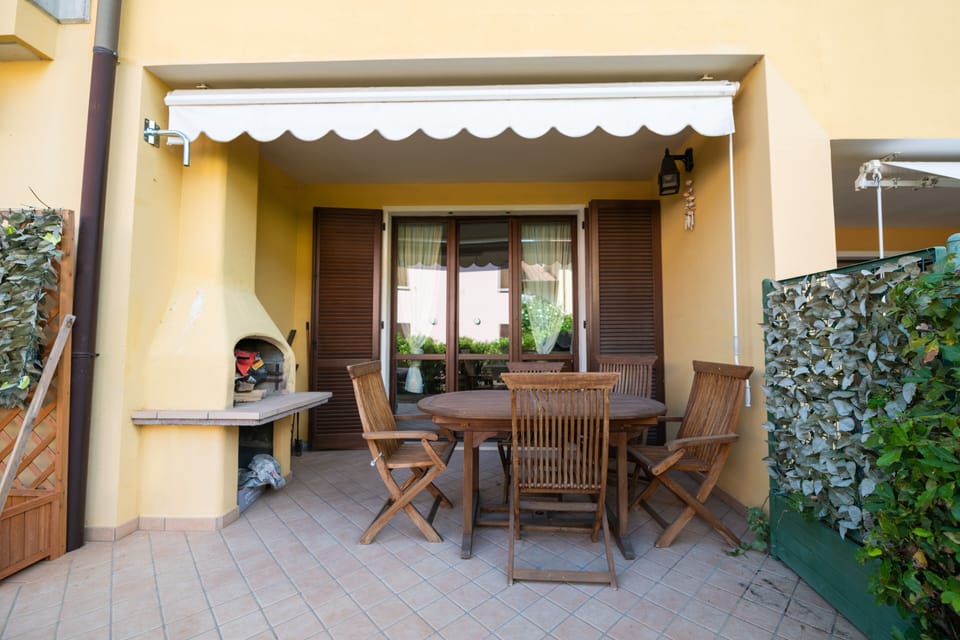 Apartment | Terrace/patio