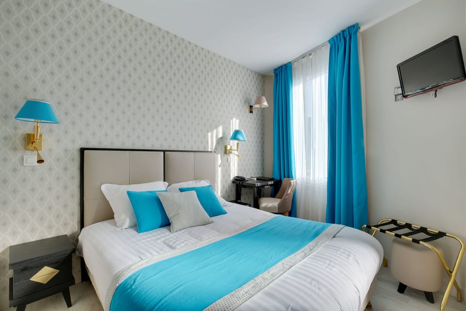 Superior Double Room | Courtyard view