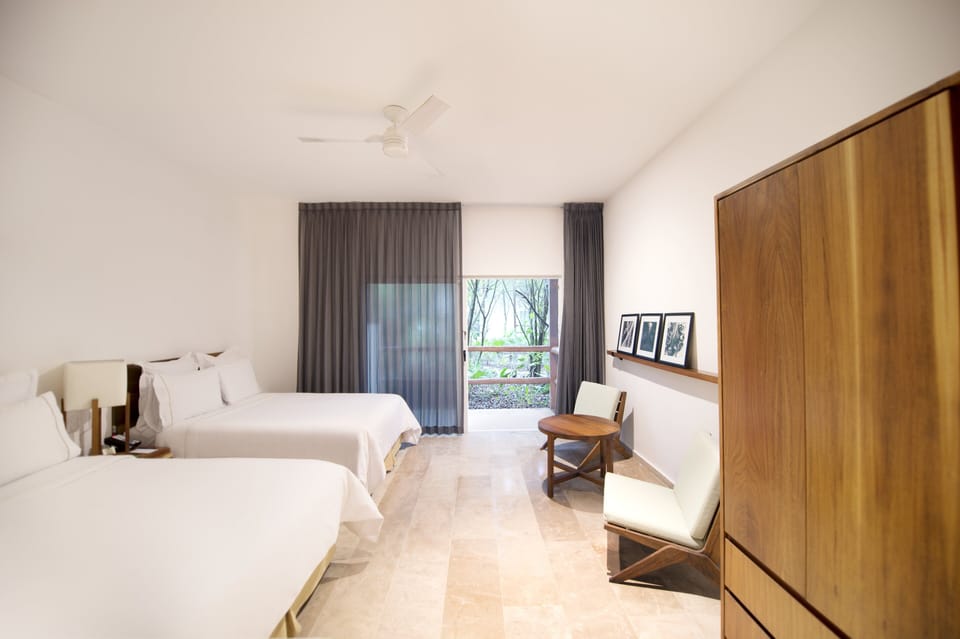 1 bedroom, premium bedding, down comforters, pillowtop beds