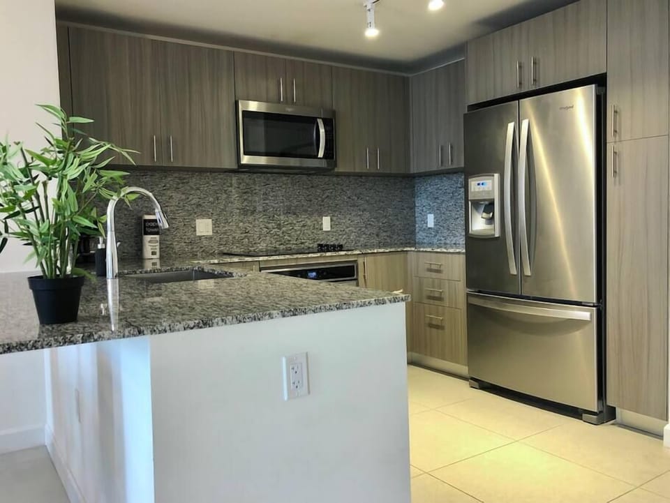 5bddfe4e 9aa2 4c44 9c8d 79dd7906ce9a