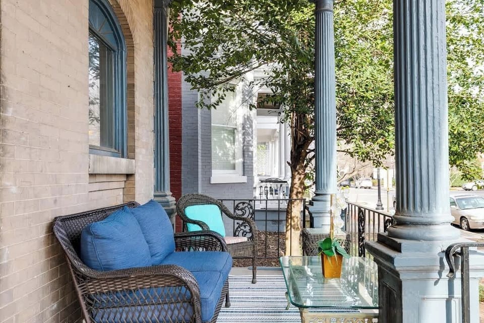 front porch 