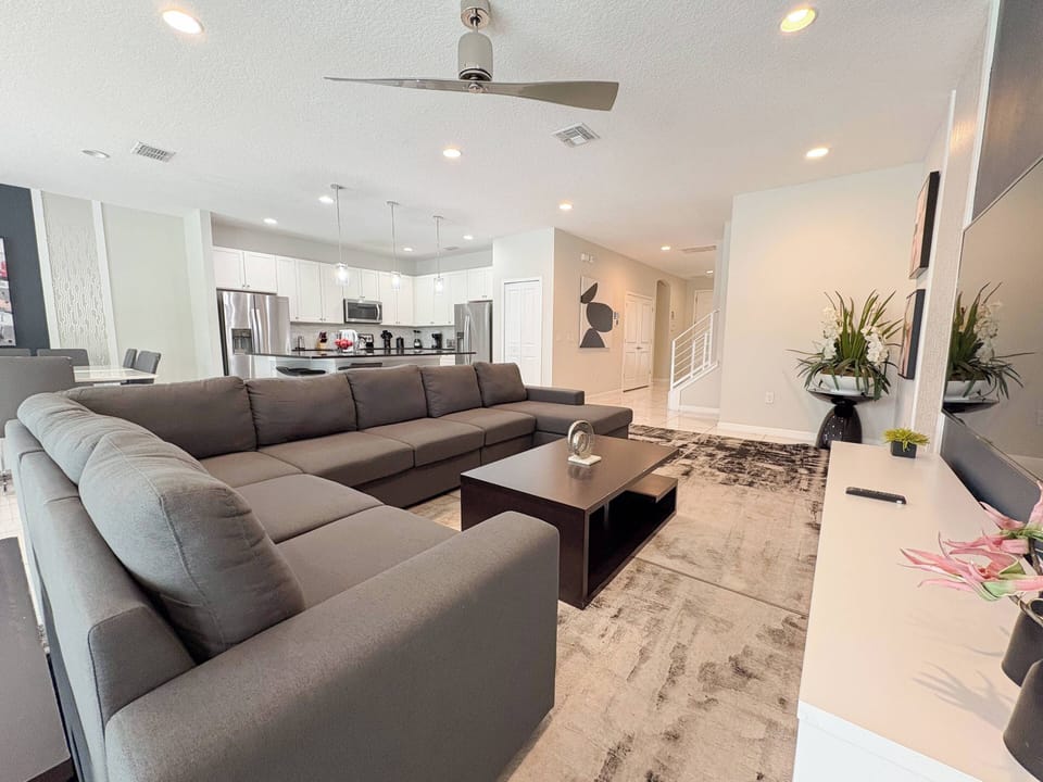 House (Multiple Bedrooms) | Interior