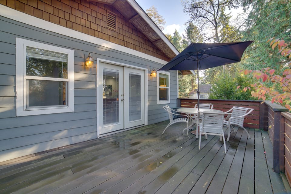 Furnished Deck
