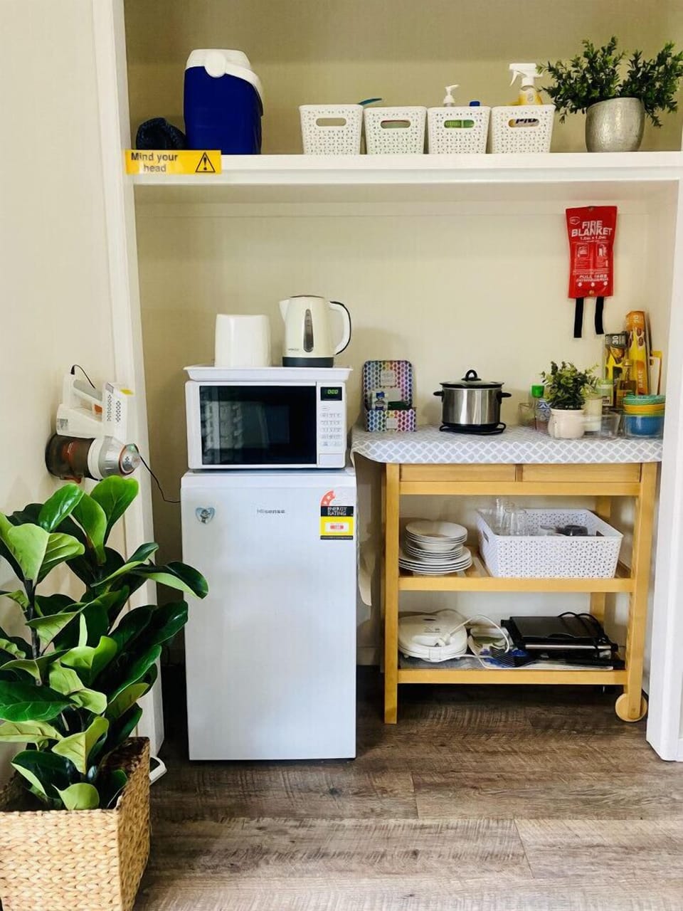 Simple Kitchenette