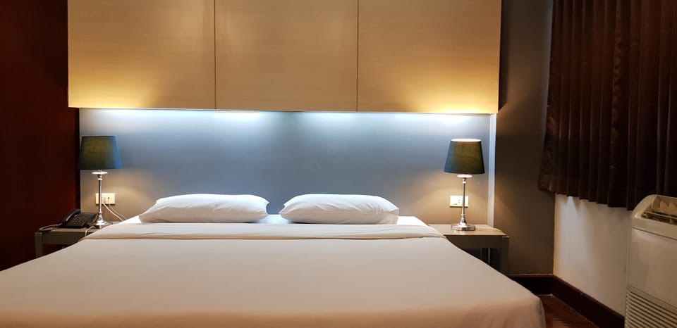 Superior Double or Twin Room, 1 Bedroom | Minibar, in-room safe, desk, free WiFi
