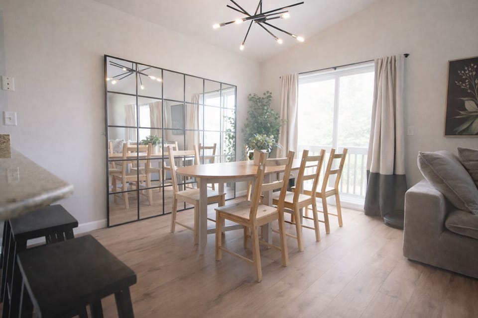 Dining Room & Balcony